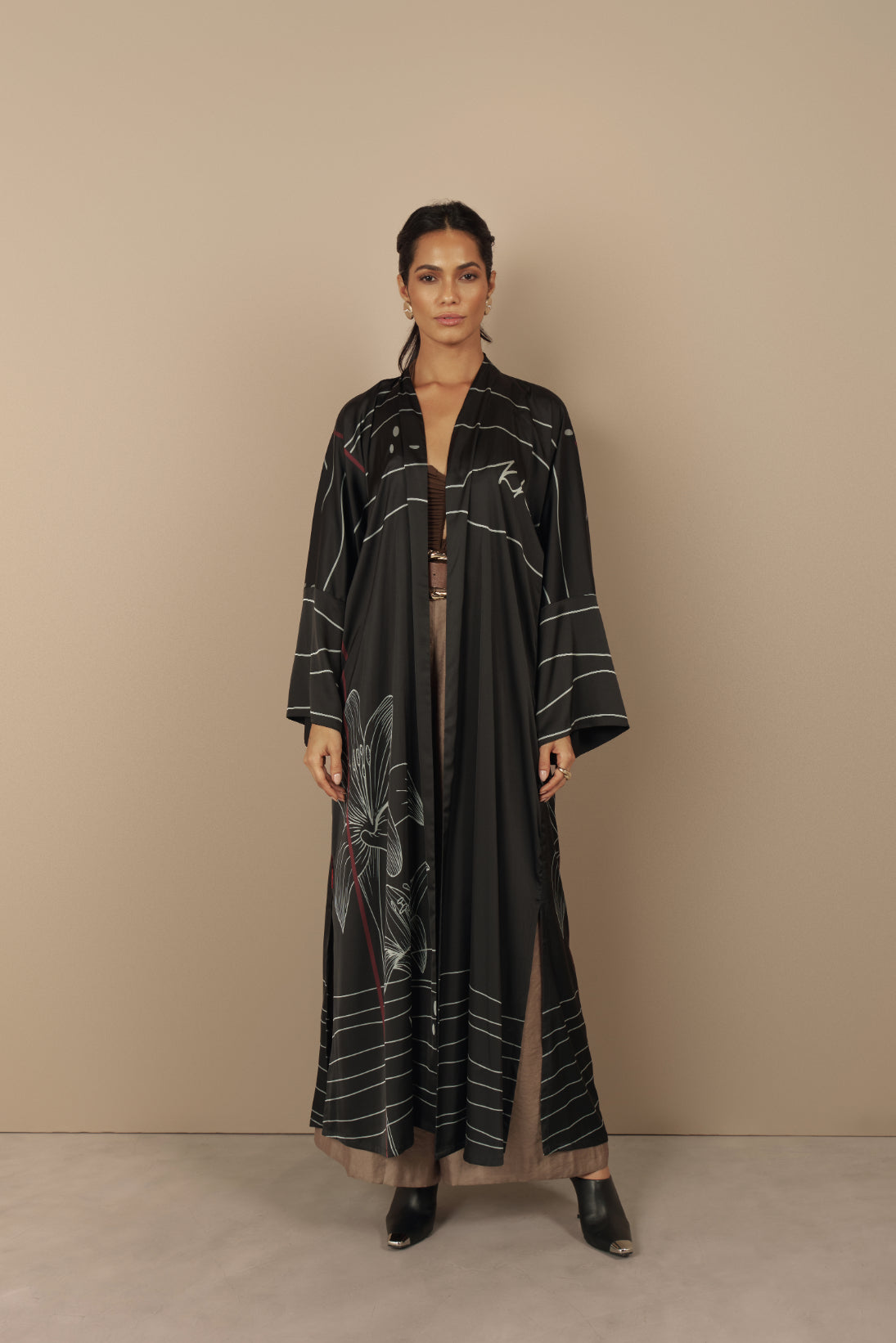 Lily Coal 228